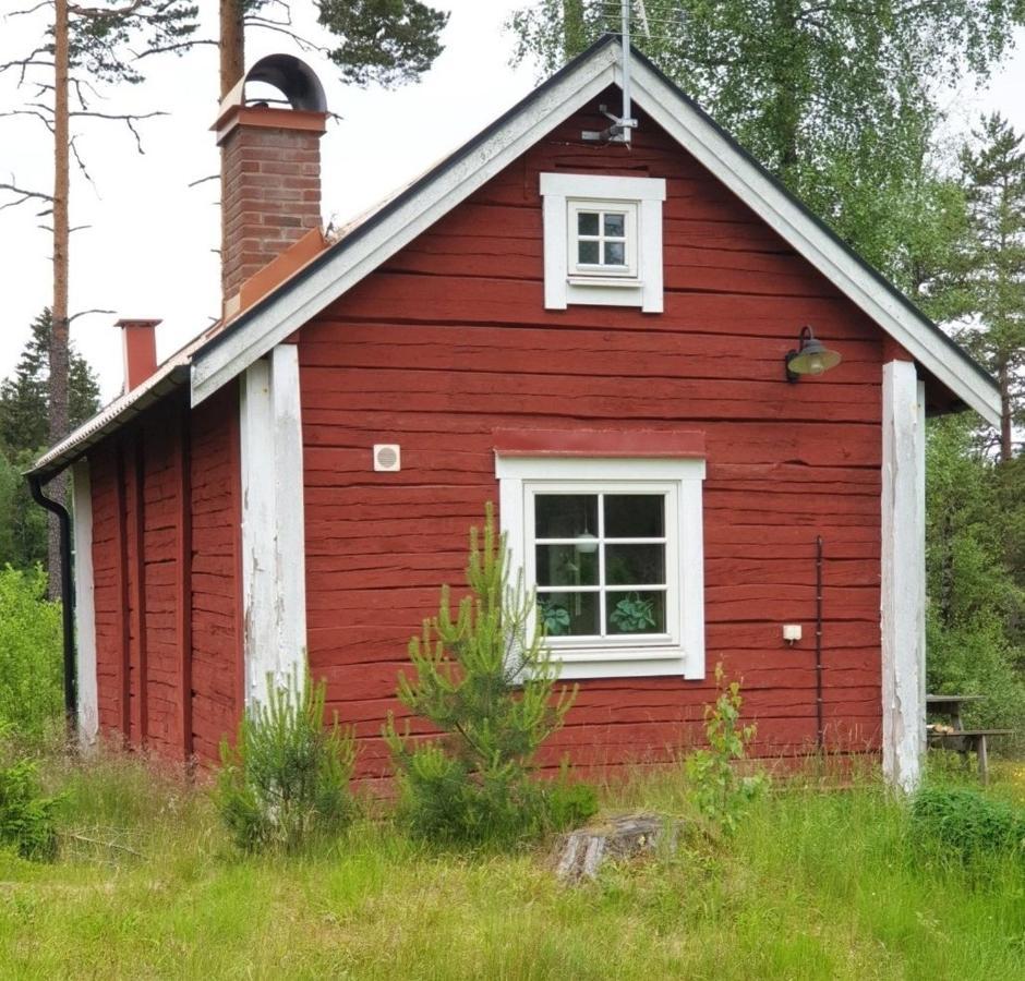 Cabin near lake&beautiful nature reserve. Bodafors Extérieur photo