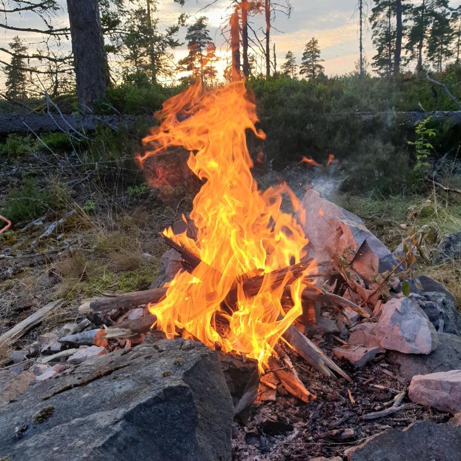 Cabin near lake&beautiful nature reserve. Bodafors Extérieur photo