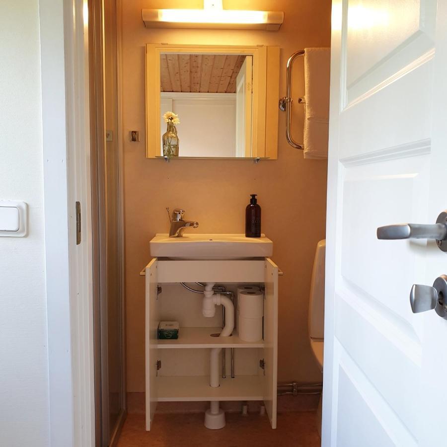 Cabin near lake&beautiful nature reserve. Bodafors Extérieur photo